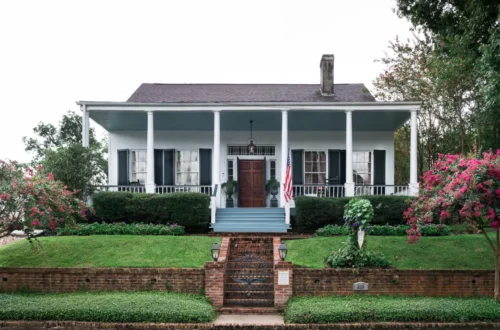 Historic Oak Hill Inn Azaleas Natchez Mississippi